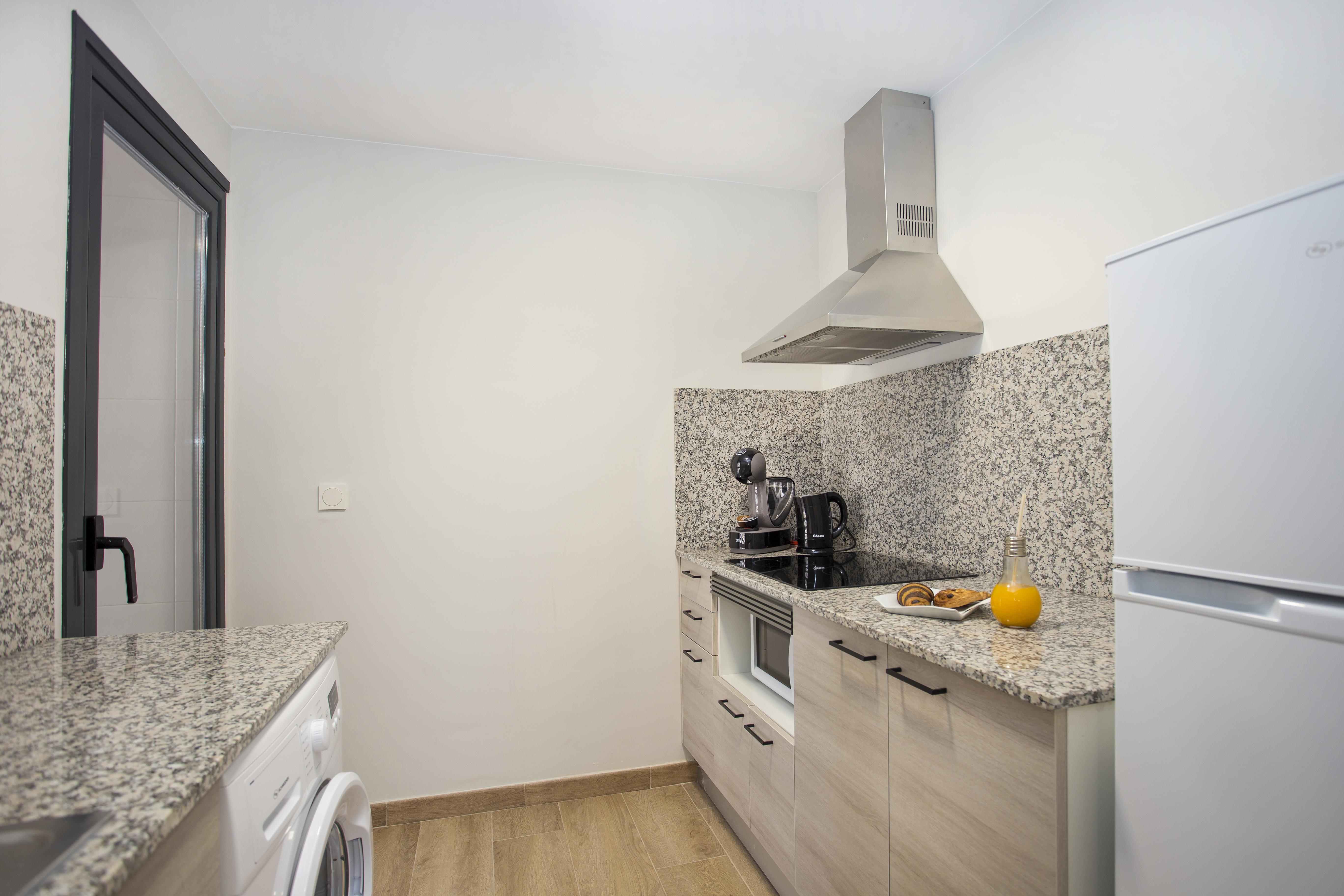 Apartamentos Maryciel By Mc Бенидорм Екстериор снимка
