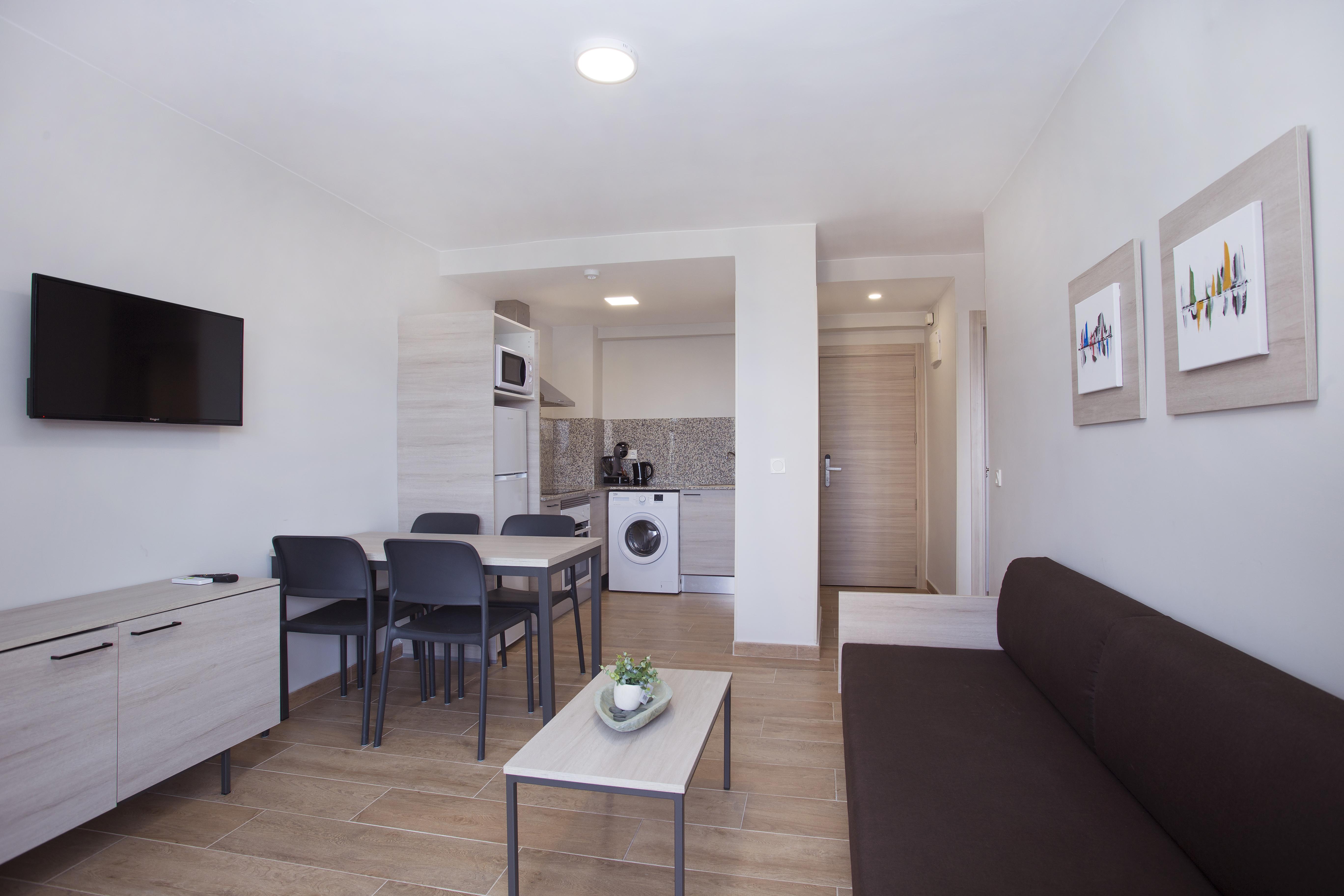 Apartamentos Maryciel By Mc Бенидорм Екстериор снимка